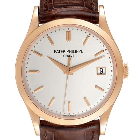 Patek Philippe Calatrava Rose gold .